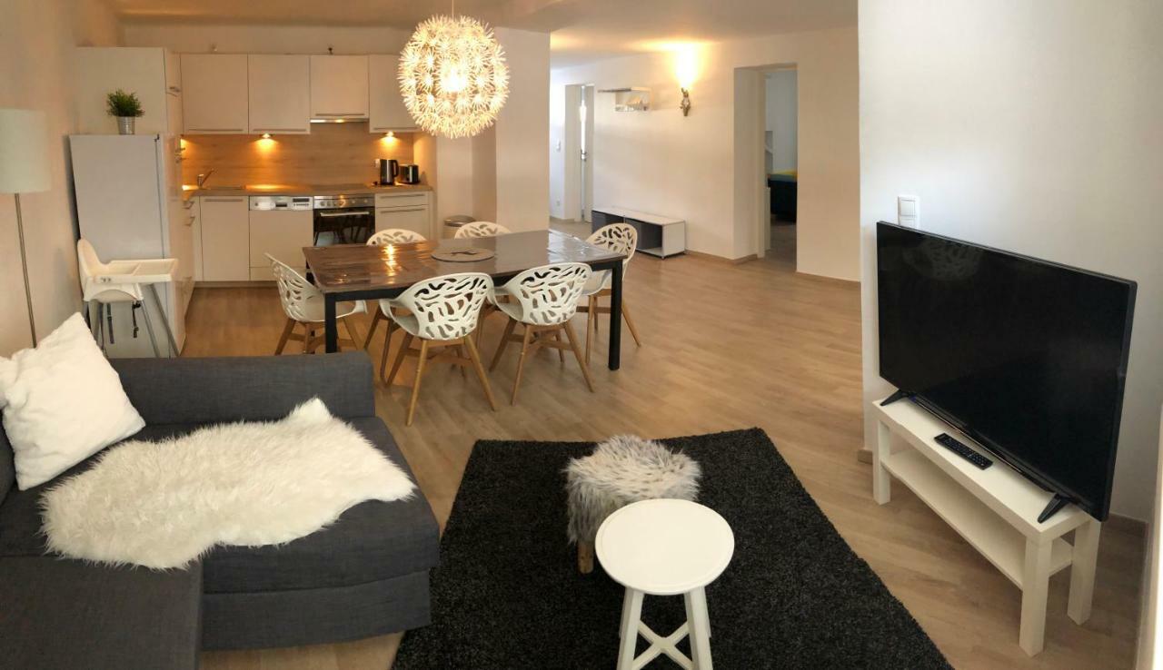 Karwendel Apartments ชาร์นิทซ์ ภายนอก รูปภาพ