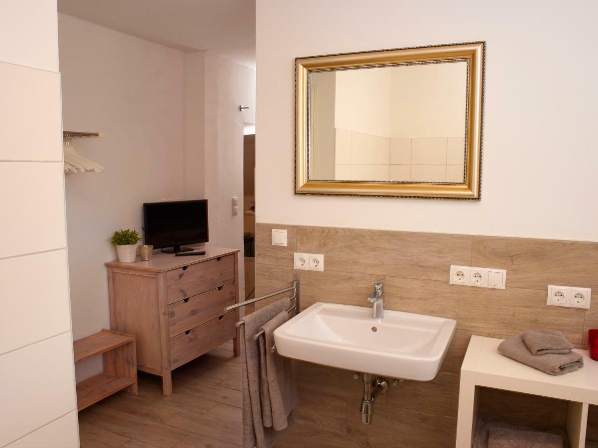 Karwendel Apartments ชาร์นิทซ์ ภายนอก รูปภาพ